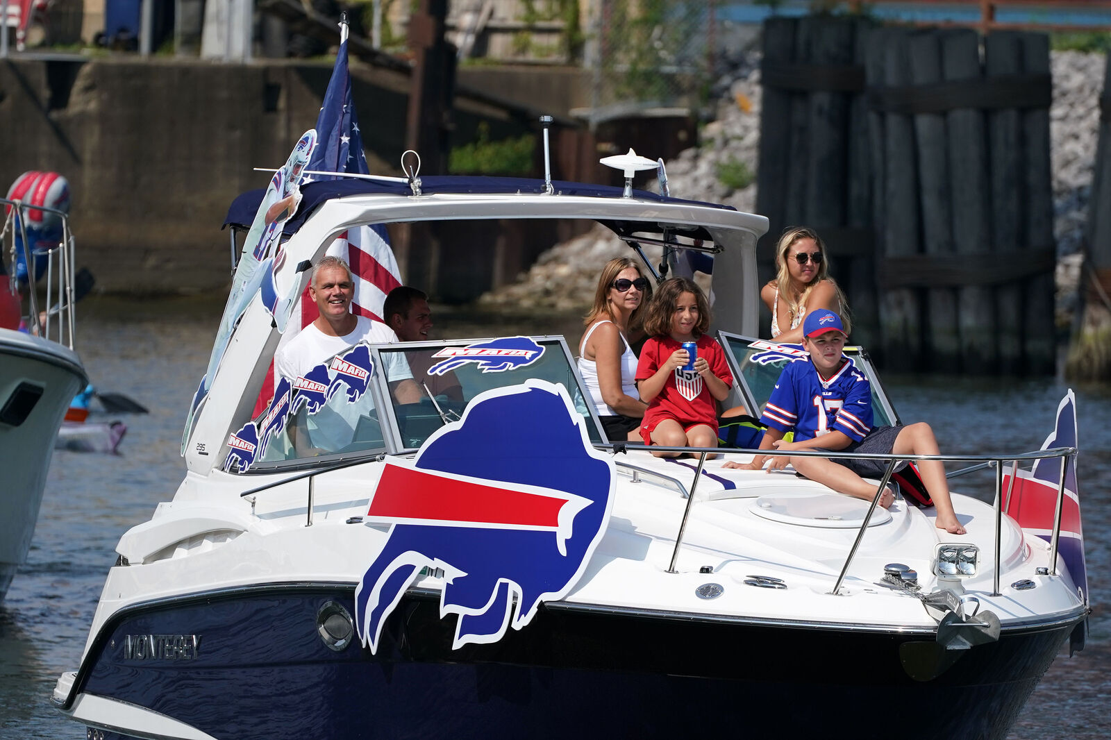 Bills Mafia Boat Parade